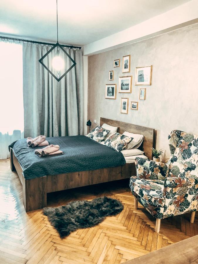 شقة Royal Flats Old Town كراكوفيا المظهر الخارجي الصورة